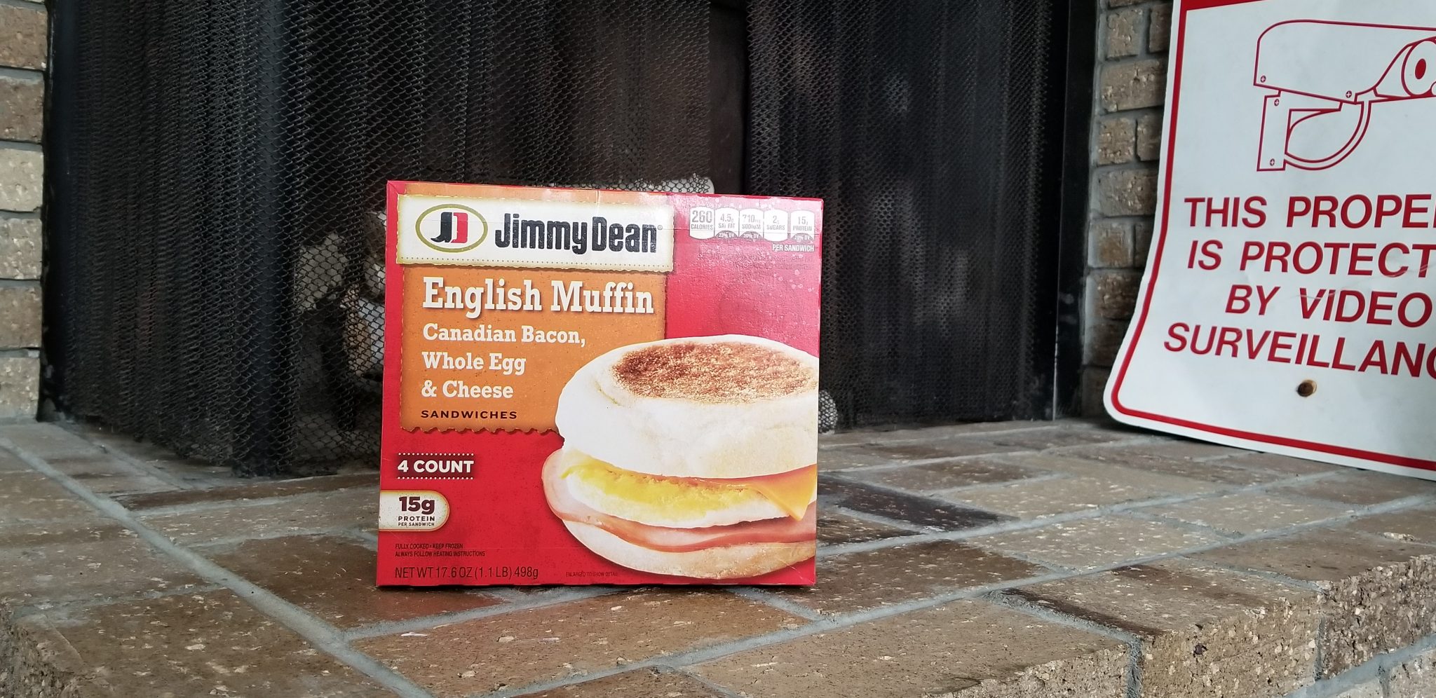 Picture of a box of Jimmy Dean's English Muffin Whole Egg and Cheese
