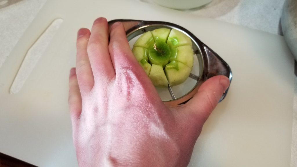 cutting board apple