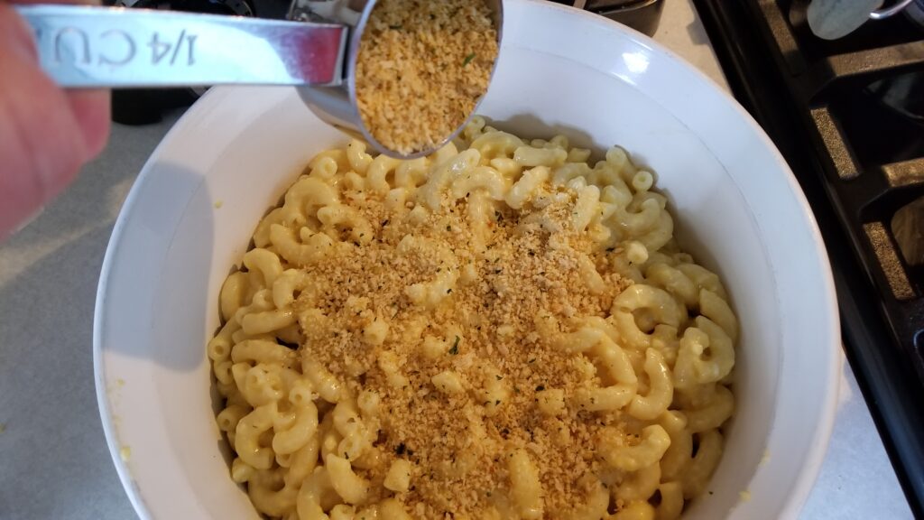 spreading panko for mac and cheese recipe