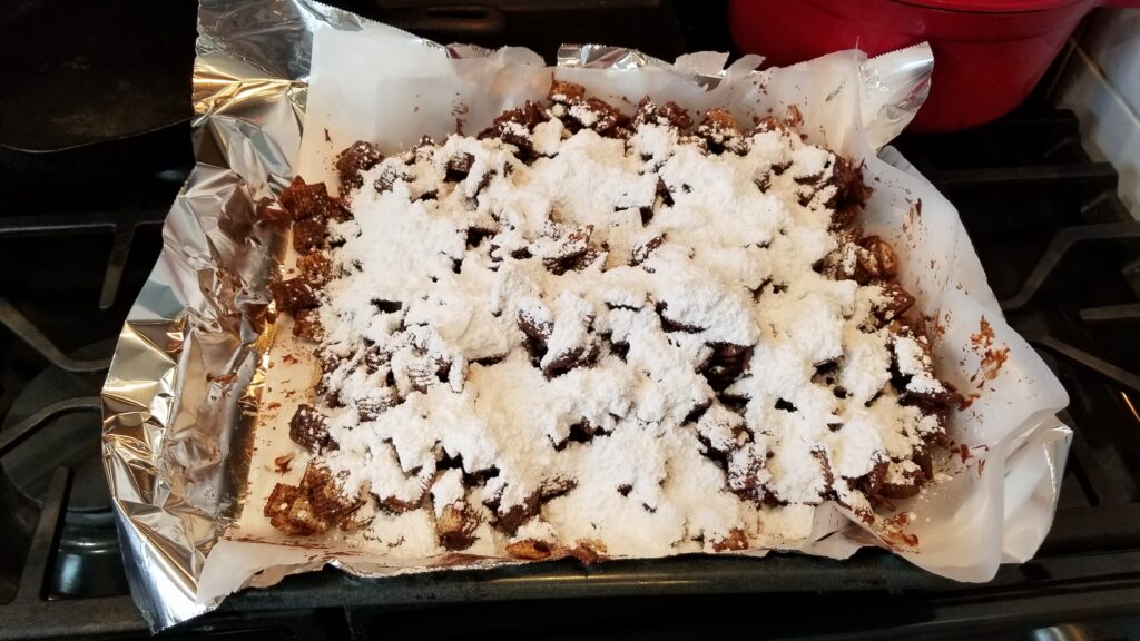 powdered sugar on chocolate cereal for puppy chow recipe