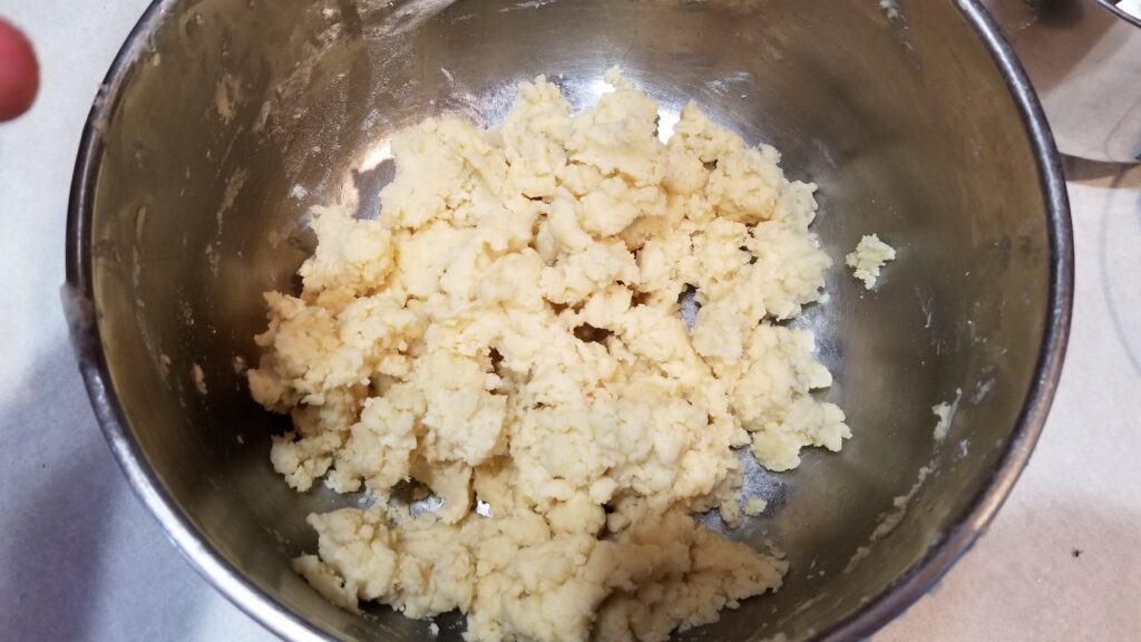 dough that looks like peas or large breadcrumbs for pie crust recipe