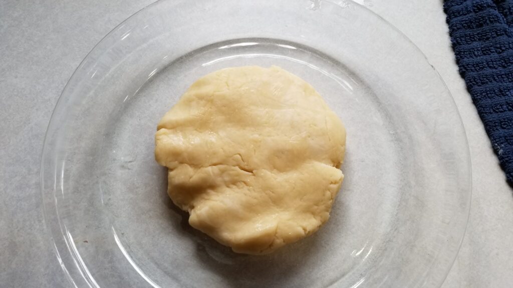 dough in pie plate for sweet potato pie recipe