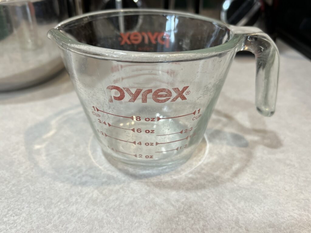 Pyrex measuring cup 