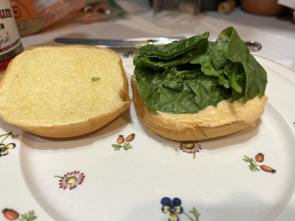 spinach on bun