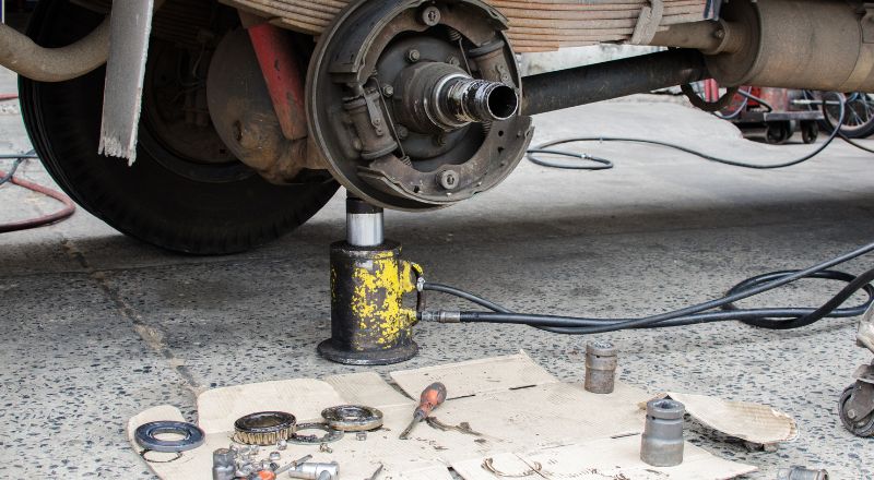 Signs That Your Truck Has a Bad Wheel Bearing